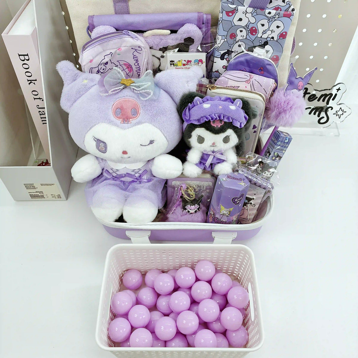 SA 14-Inch Suitcase Mystery Gift Box